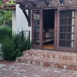 House, Walking Distance From Universal Los Angeles